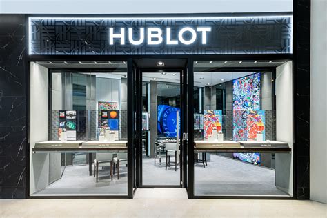 hublot saigon center